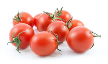 Beyaz arka plan üzerinde organik kırmızı domates