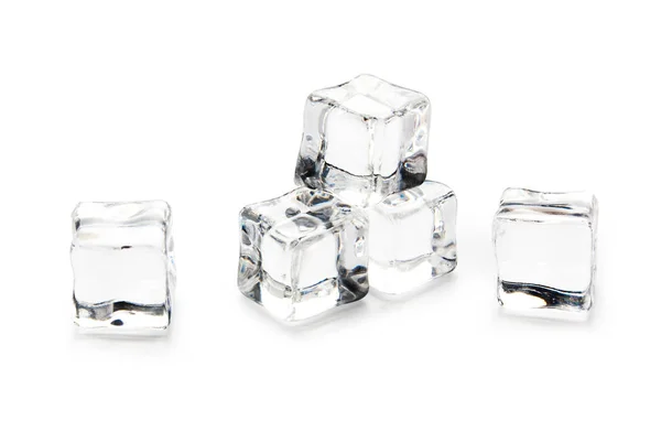 Три кубика льда на белом — стоковое фото