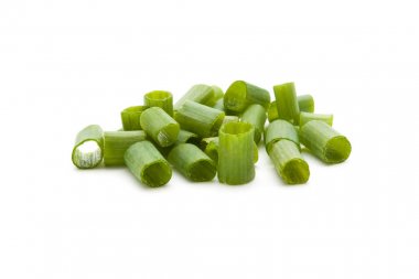 kıyılmış yeşil soğan