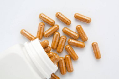 şişe izole ot kapsülü