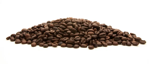 Granos de café aislados en blanco — Foto de Stock