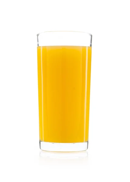 Kieliszek soku pomarańczowego na białym tle — Zdjęcie stockowe