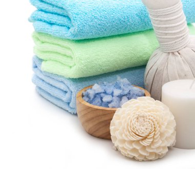 Spa zen bazalt taş ve plumeria beyaz