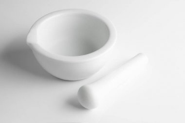 Beyaz harç ve dibekler beyaz