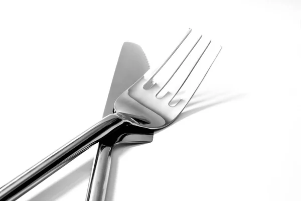 Kniv och gaffel isolerade — Stockfoto