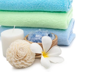 Spa zen bazalt taş ve plumeria beyaz