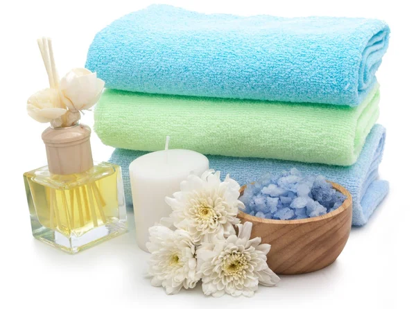 Spa zen bazalt taş ve plumeria beyaz