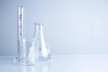 Tablo, sembolik bilim araştırma Laboratuar kapkacakları.