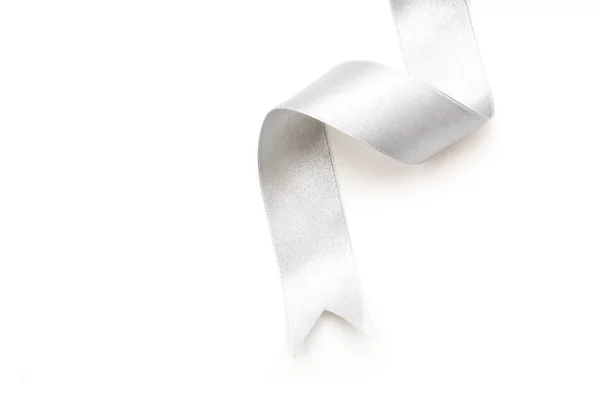 Silver ribbon bow in bright silver white grey color isolated — Stock Photo, Image