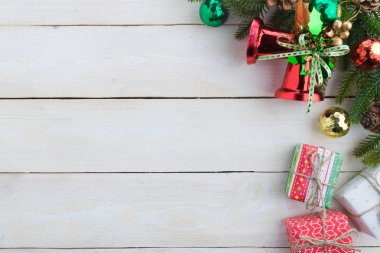 Noel hediye kutusu metin ile mutlu Noeller