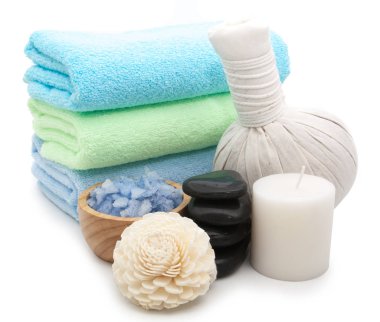 Spa zen bazalt taş ve plumeria beyaz