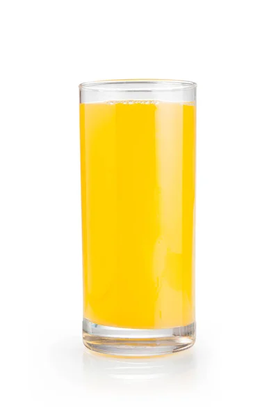 Orangensaft isoliert auf weiß — Stockfoto