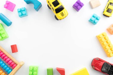 İzole beyaz çocuklar oyuncak çerçeve 