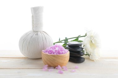 Spa tuz taş ve çiçek güzellik için 
