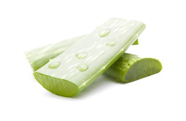 Aloe Vera izole dilimlenmiş 
