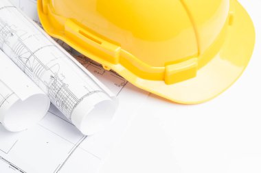 Ofis Masası beyaz kask ile