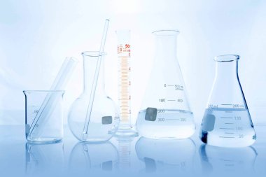 farklı Laboratuar kapkacakları ve yansıması ile