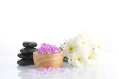 Spa tuz taş ve çiçek güzellik için 