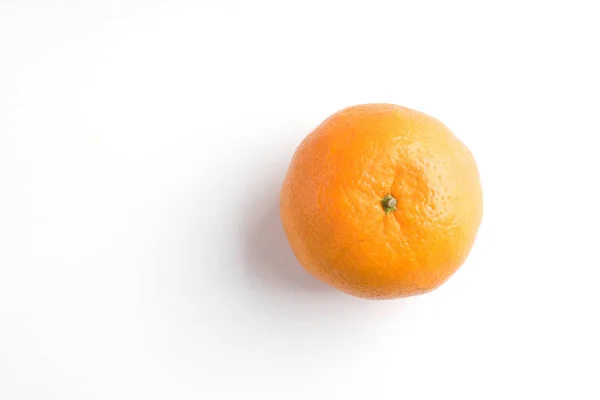 Orange frukt runda isolerade på vit — Stockfoto