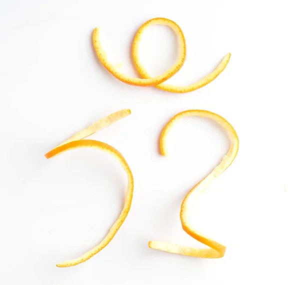 Oranje Mandarijn citroen twist geïsoleerd — Stockfoto