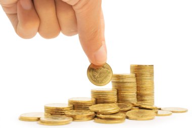 Para madeni para yığmak için el koymak