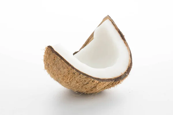 Noci Cocco Isolate Sullo Sfondo Bianco — Foto Stock