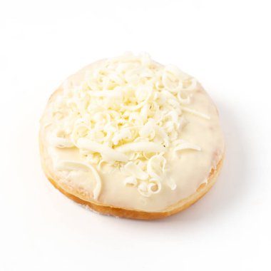 Beyaz arka planda izole edilmiş çikolatalı çörek.