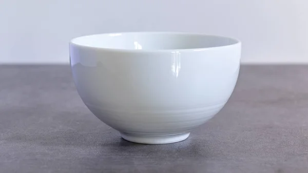 Пустой Полированный Белый Керамическая Чаша Близко — стоковое фото