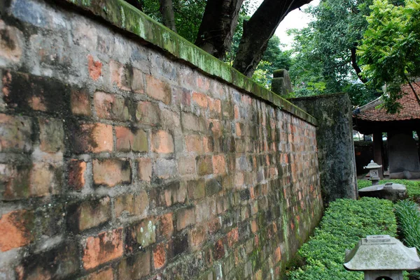 Old Brick Wall Moss Adhesion Vietnam — Stock Photo, Image