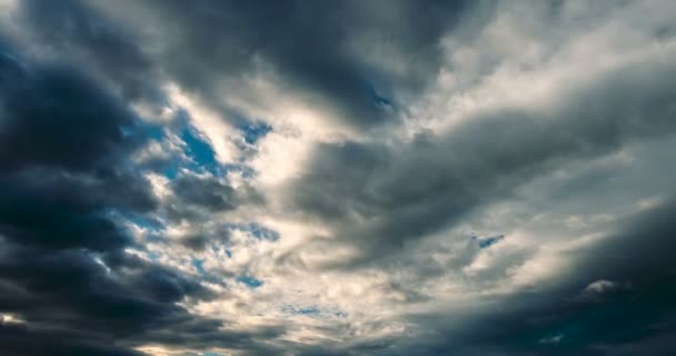 劇的な不良を天気雲の時間の経過 - 私のポートフォリオの他のバージョンのための時計 — ストック動画