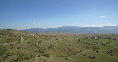 Anteni, tarım arazileri, Nikovici, Crna Gora, Karadağ. Yerli malzemeden, düz cam.