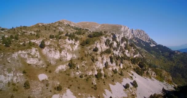 Anteni, pastoral dağlık Panorama, Karadağ - kademeli ve stabil sürüm. — Stok video