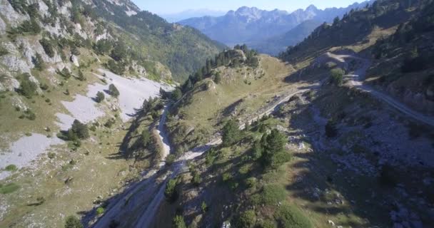Antény, idylické horské Panorama, Černá Hora - nativní materiál, jako vystřižená z vačky. — Stock video