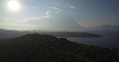 Anteni, görünümü üzerinden Kremik Hill, Primoten, Hırvatistan - yerli malzemeden, düz cam.