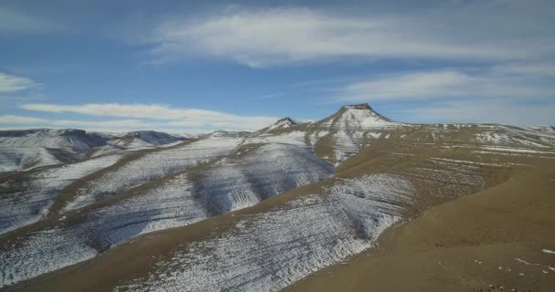 Aerea, Montagne innevate, Paesaggio intorno ad Agoudal, Marocco — Video Stock