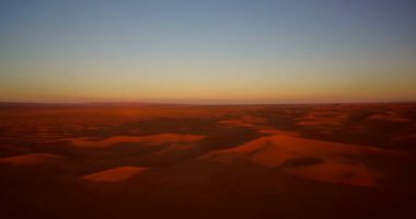 Anteni, Sahara günbatımı, Erg Chegaga, Fas