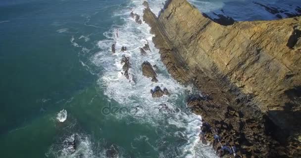 Антена, лінія узбережжя Атлантики, Португалія — стокове відео