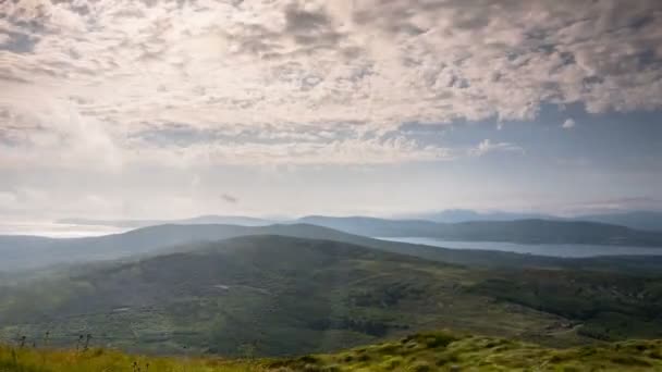 Epik bulutların üzerinde County Cork, İrlanda — Stok video