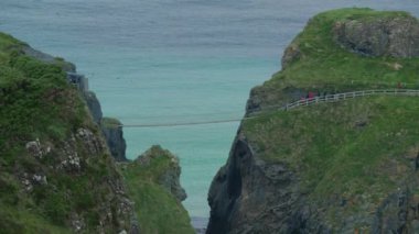 Carrick-A-Rede halat köprü, Kuzey İrlanda - kademeli sürüm