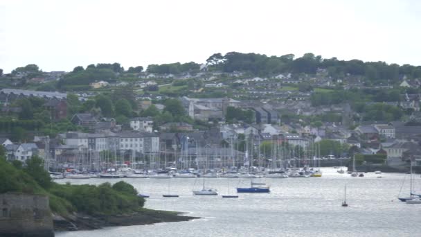 Kinsale Harbor, County Cork, Ierland - Native versie — Stockvideo