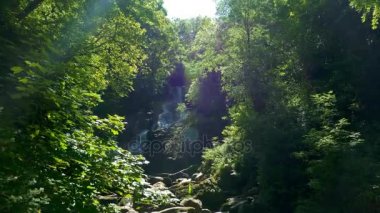 Torc şelale, ülke Kerry, İrlanda - kademeli sürüm