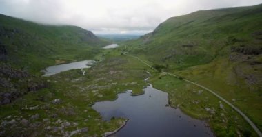 Hava, zehir Glen ve Dunlewey kilise harabe, County Mayo, İrlanda - kademeli sürüm