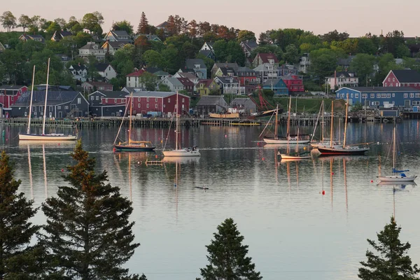 Lunenburg Nova Scotia Kanada Daki Limanda Gün Batımında Tekneler — Stok fotoğraf