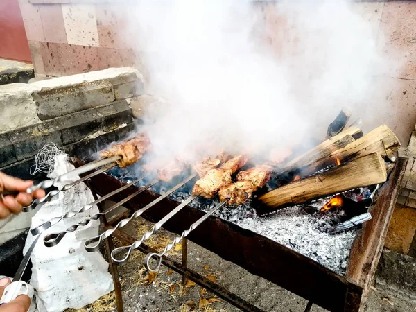 We celebrate the village day, how can kebabs without charcoal on — 스톡 사진