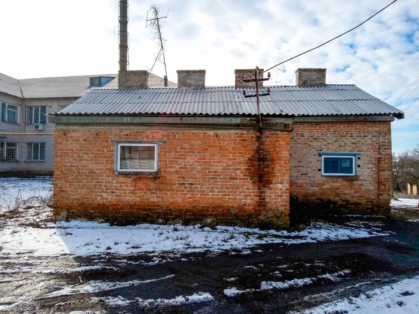 Abandoned building old wooden house — 스톡 사진