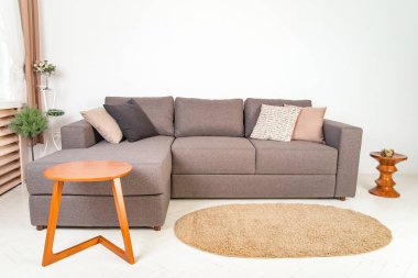 iç kesimlerinde kanepeler