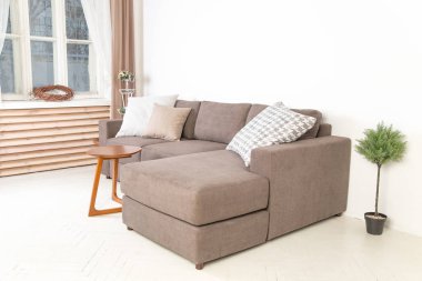 iç kesimlerinde kanepeler