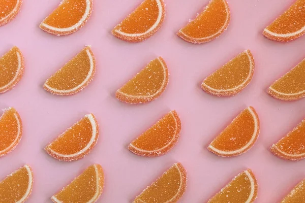 Marmalade Slices Orange Lemon Laid Oblique Rows Pink Background — Stock Photo, Image