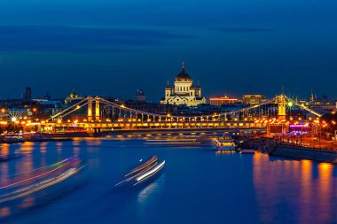 Moskova, Rusya 'dan mavi gökyüzü köprüsü