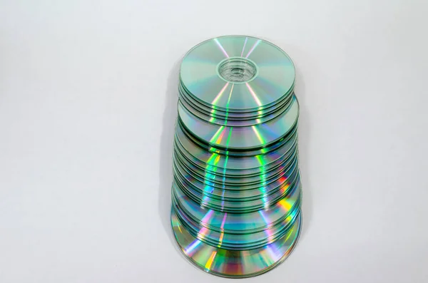 Primo piano della pila caduta di Compact Disc — Foto Stock
